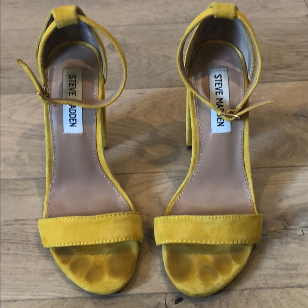 Steve Madden yellow suede block heel sandal